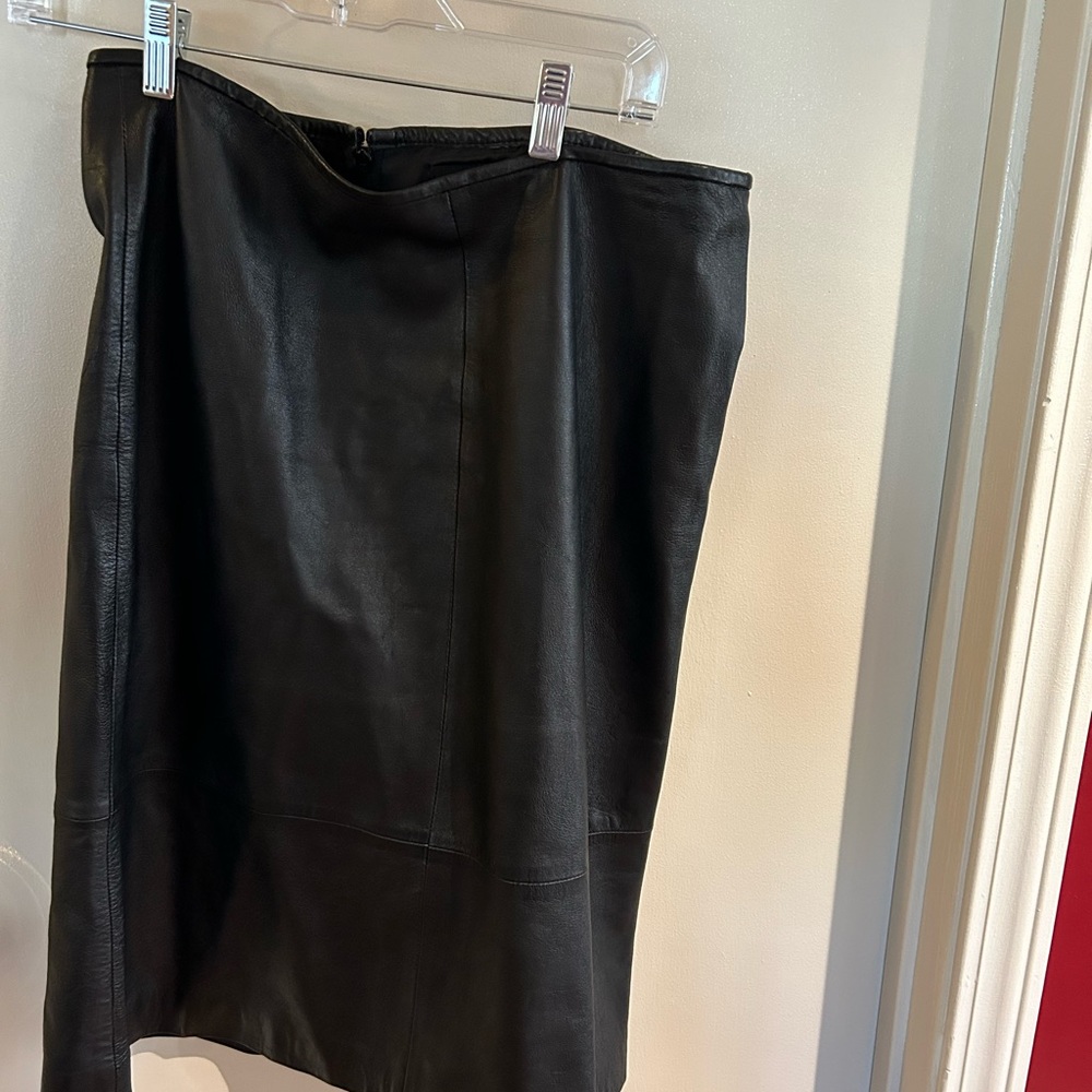 Black genuine leather skirt